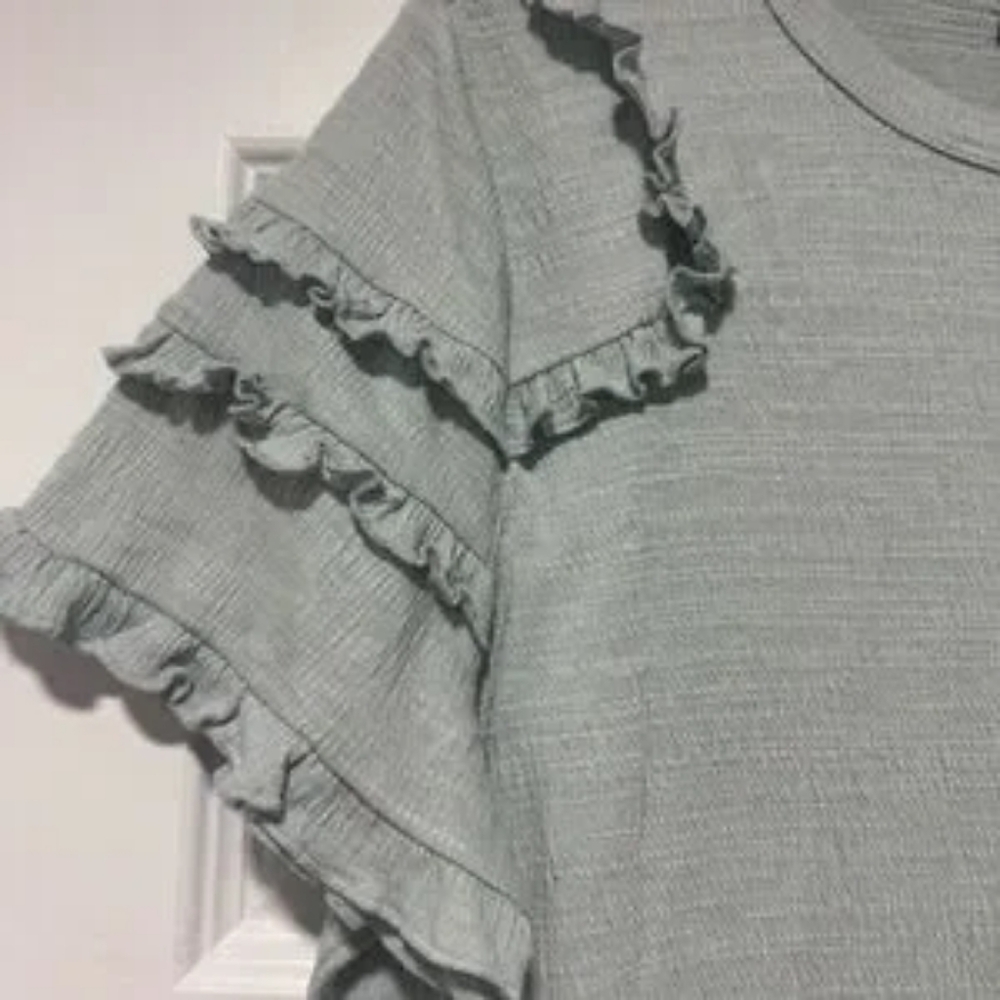 Sage Green Ruffle Sleeve Top – Soft Ribbed Summer Blouse Sz M C31 - Picture 4 of 5